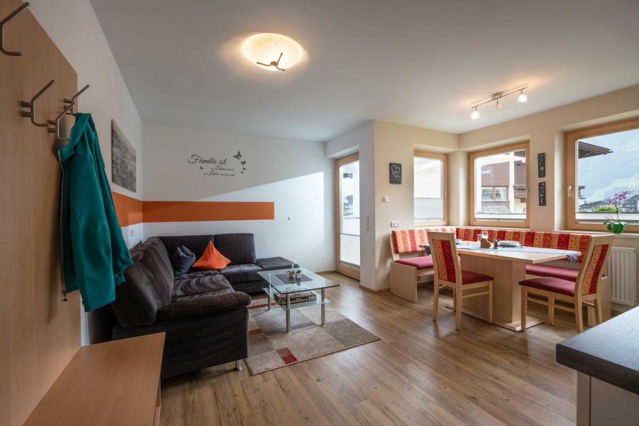Ferienwohnung Taschler Ramsau im Zillertal Room photo